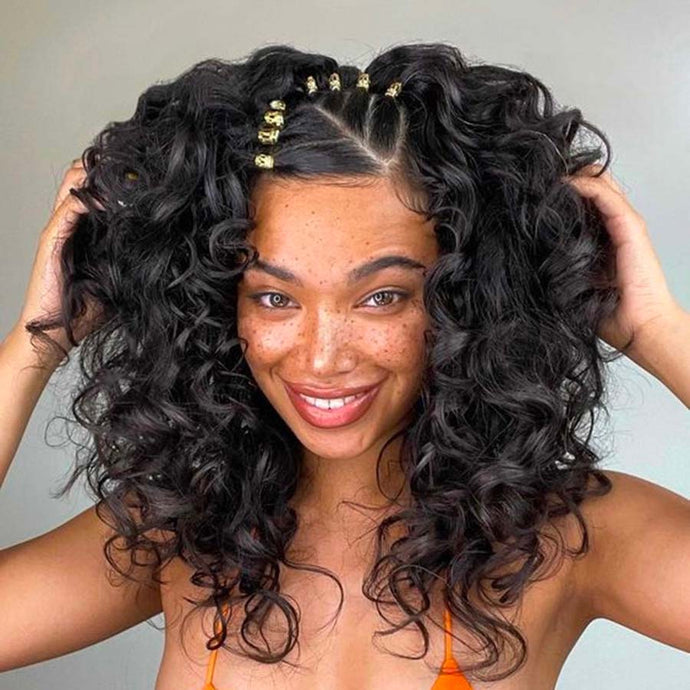 Our easy summer hairstyle ideas for curly hair